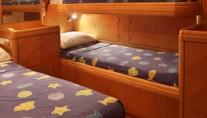 Sailing yacht KE-AMA II -  Twin Cabin
